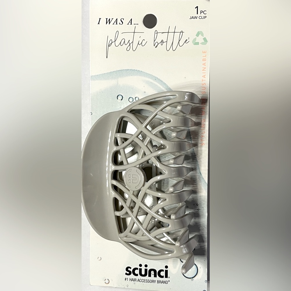 Scunci hair jaw clip earth friendly Gray